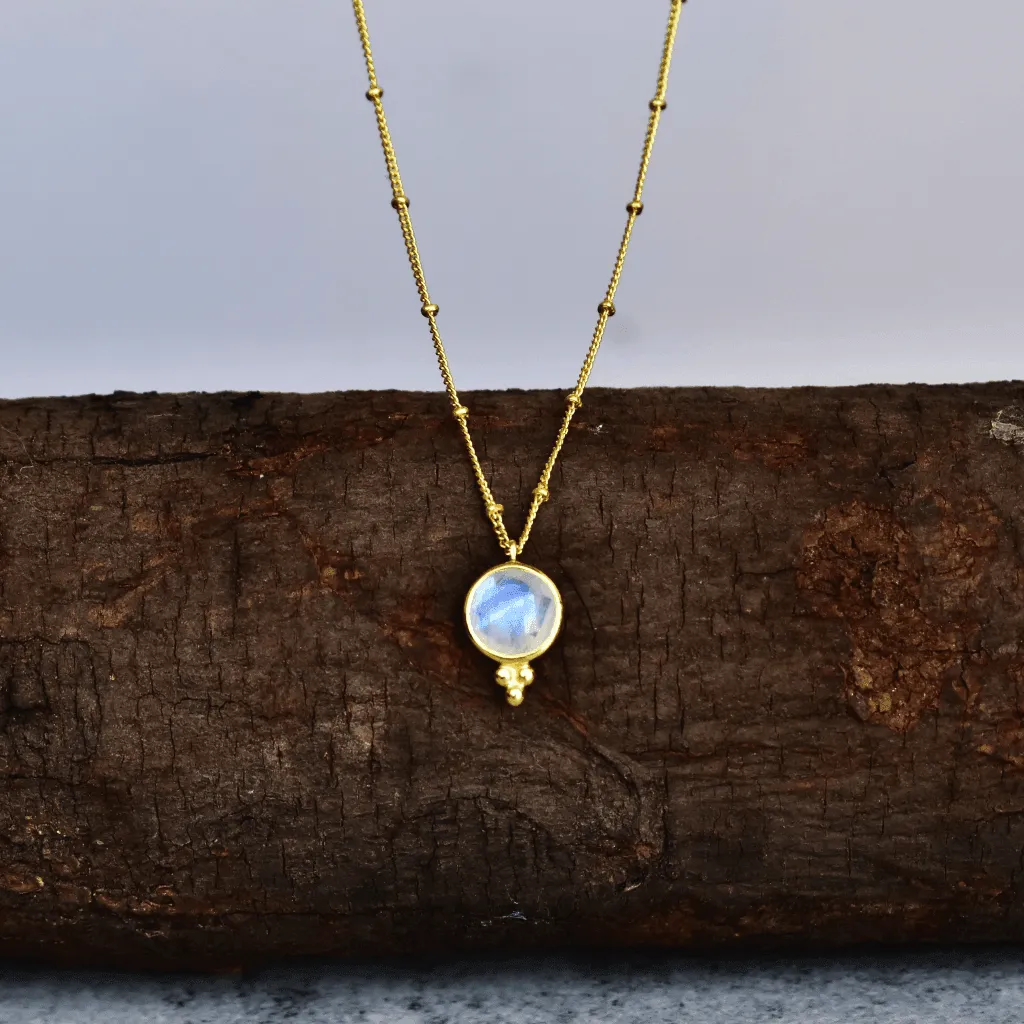 Bohemian-inspired - Moonstone Necklace