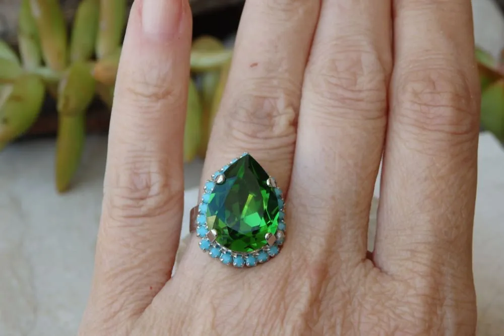 Emerald Rebeka Ring