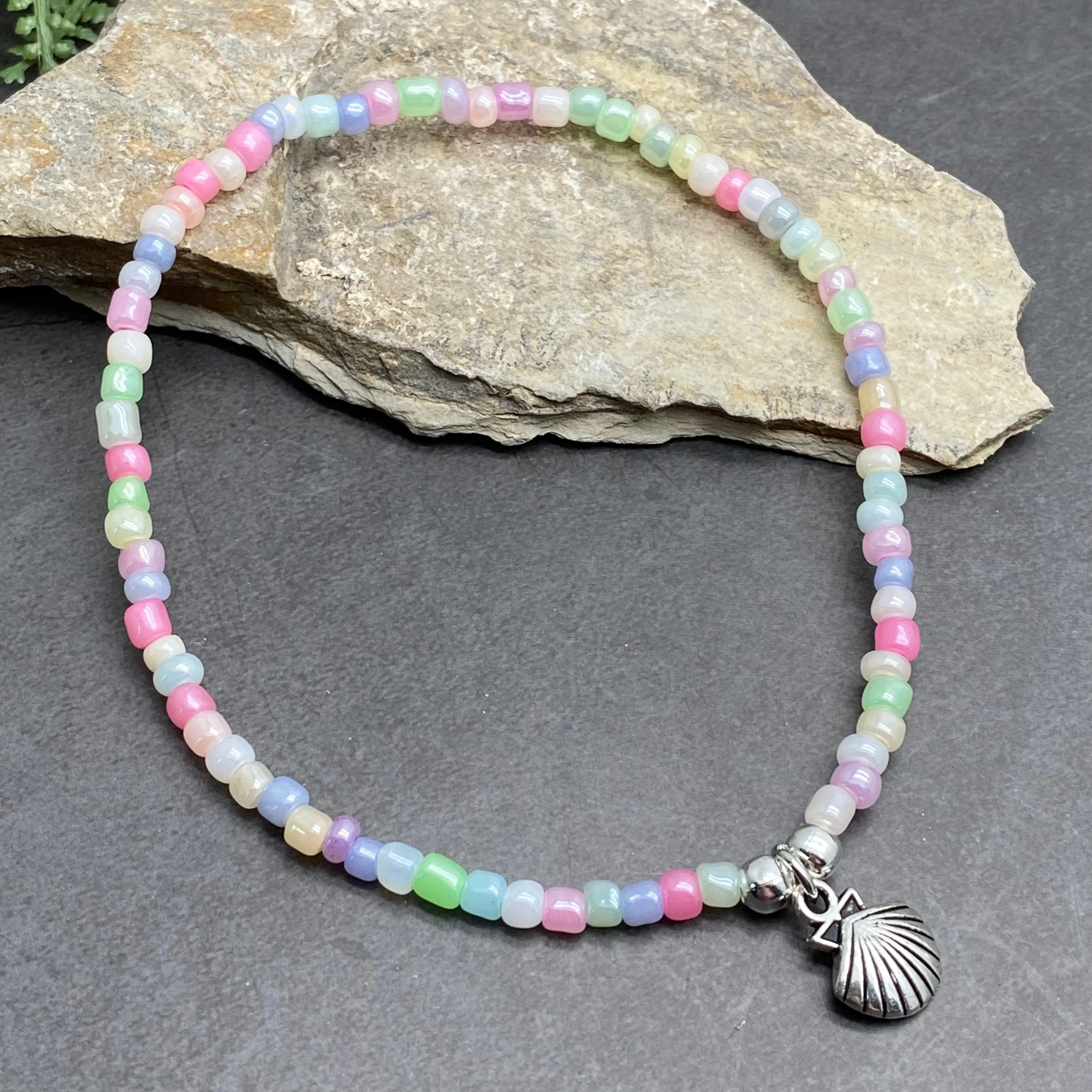 Shell Charm Pale Pastel Seed Bead Anklet