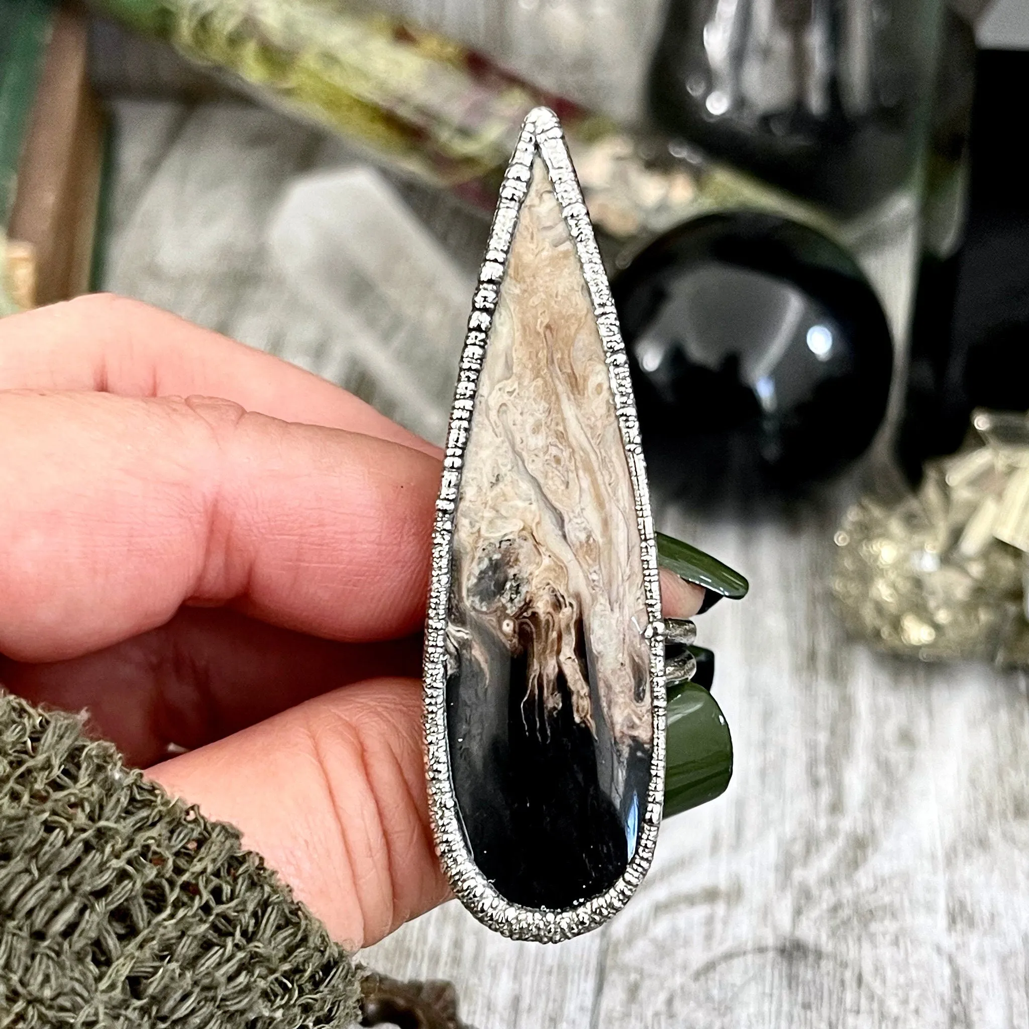 Size 8 Large Fossilized Palm Root Statement Ring in Fine Silver / Foxlark Collection