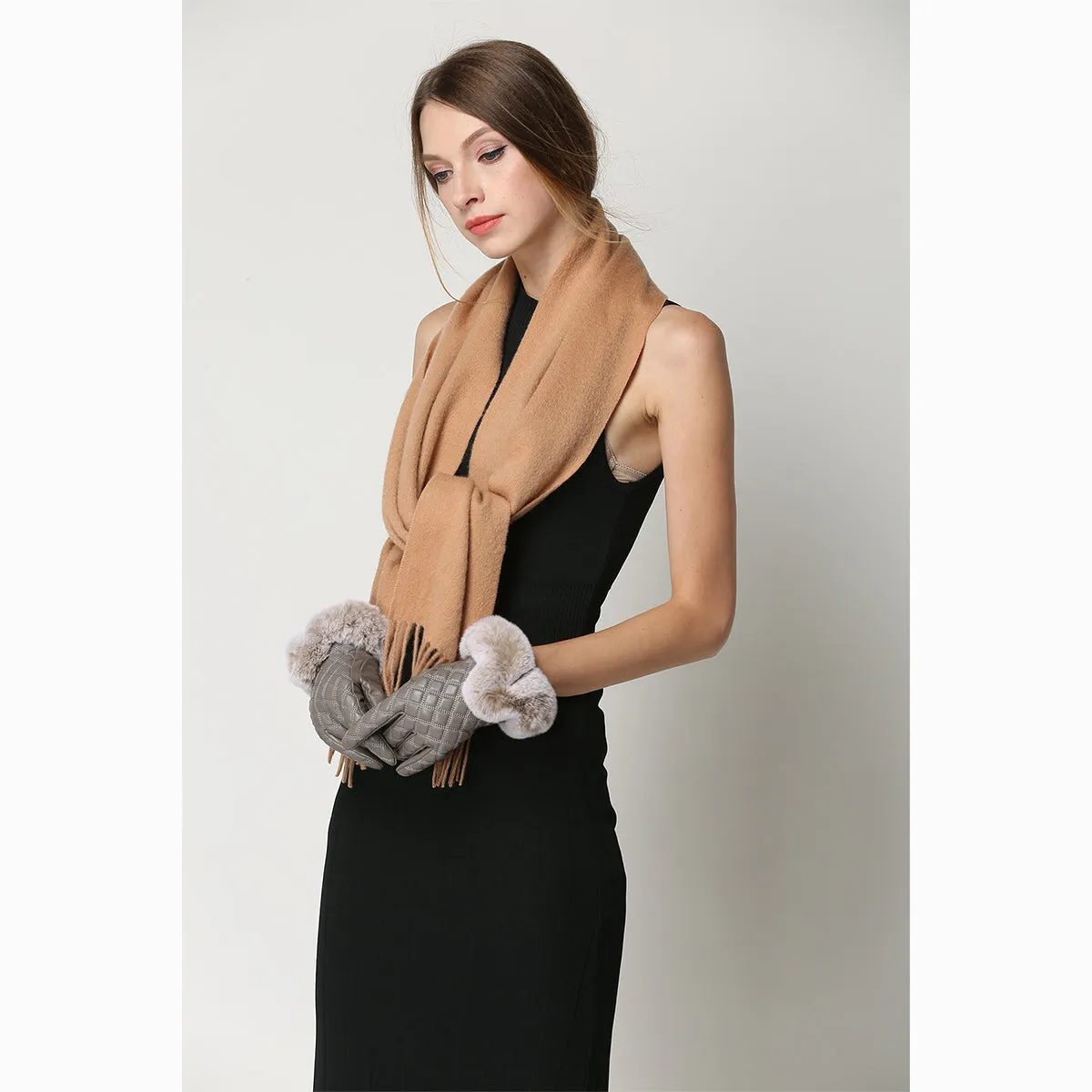 Ugg 100% Wool Scarf Beige