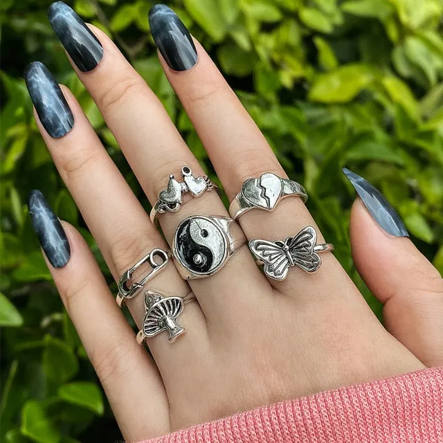 Vintage Silver Plated Angel Wings Ring for Womens Gothic Punk Steampunk Heart Butterfly Skull Ring Sets Party Jewelry 2021